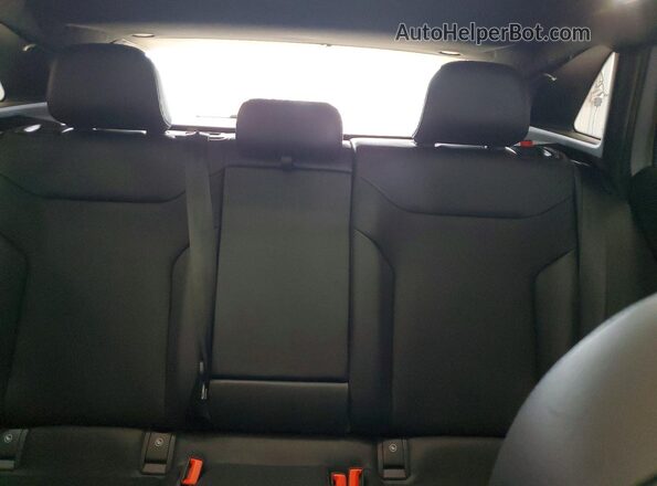 WVGUNPE25MP058930 2021 VOLKSWAGEN ID.4 Silver Rear seats view