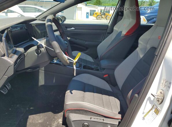 WVW2A7CD0RW233075 2024 VOLKSWAGEN GTI White Вид салону спереду