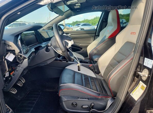 WVW2A7CD8PW151124 2023 VOLKSWAGEN GTI Black Vista interior delantera