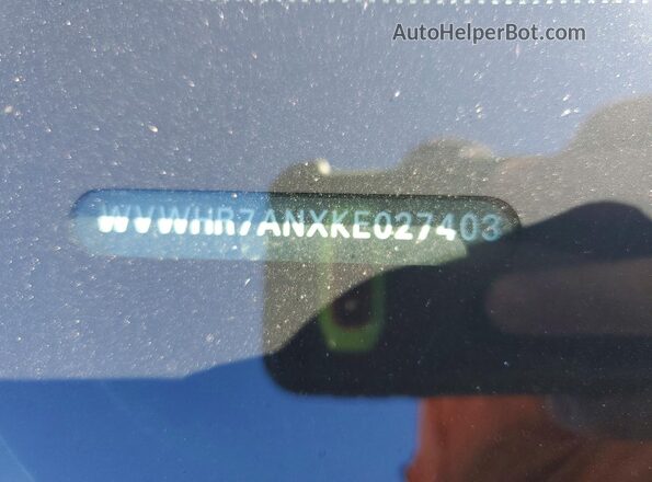 WVWHR7ANXKE027403 2019 VOLKSWAGEN ARTEON Black Vista del compartimento del motor
