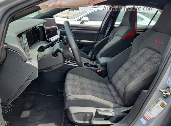 WVWLE7CD0TW225445 2026 VOLKSWAGEN GTI Gray Widok wnętrza z przodu