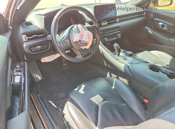 WZ1DB0C01NW051388 2022 TOYOTA GR Black Widok deski rozdzielczej