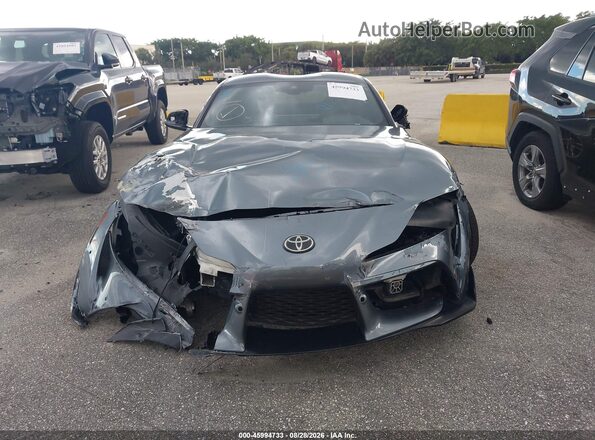 WZ1DB0C09NW052434 2022 TOYOTA GR SUPRA Gray წინა პანელის ხედი