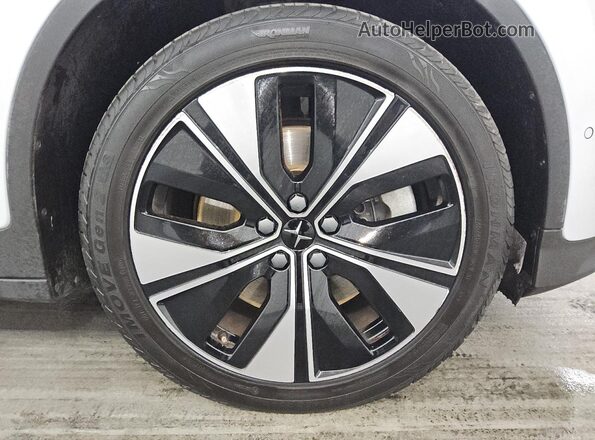 YSMED3KA7PL133918 2023 POLESTAR 2 Silver 