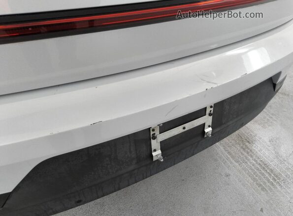 YSMEG3KA3PL129808 2023 POLESTAR 2 Белый 