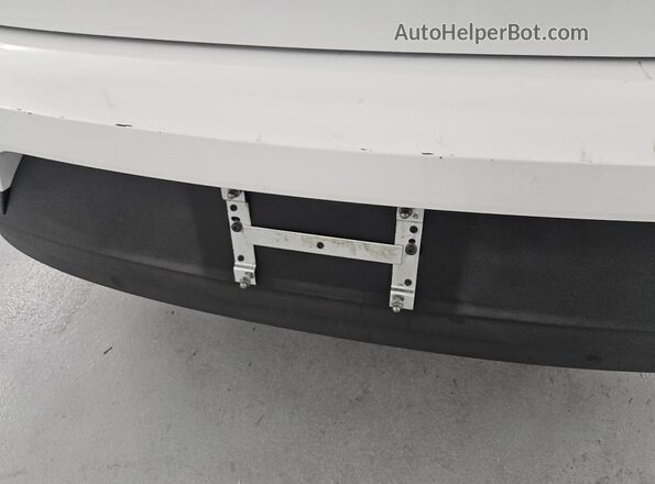 YSMEG3KA9PL145074 2023 POLESTAR 2 Белый 