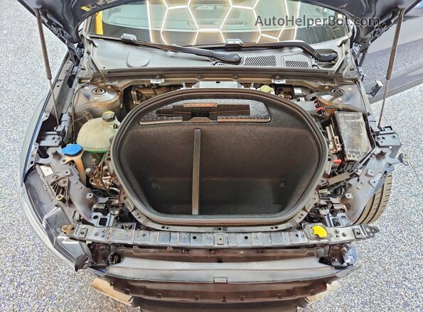 YSMET3KA5PL128817 2023 POLESTAR 2 Синий Вид задней части салона