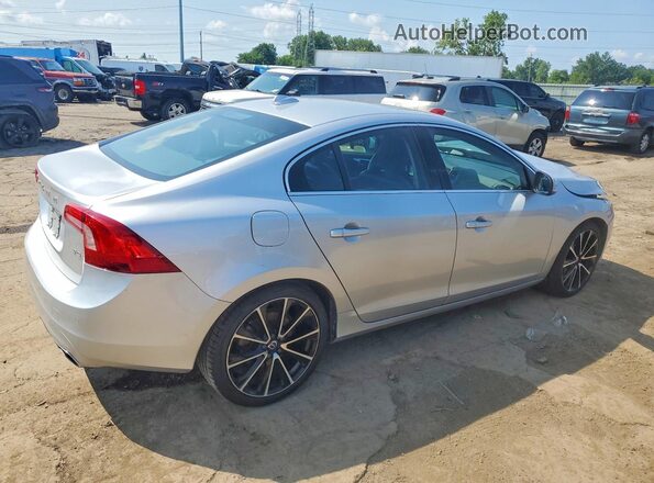 YV126MFK4G2411806 2016 VOLVO S60 Silver Rear right