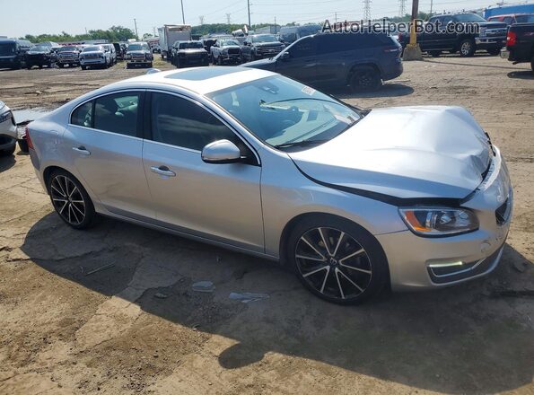 YV126MFK4G2411806 2016 VOLVO S60 Silver Front right