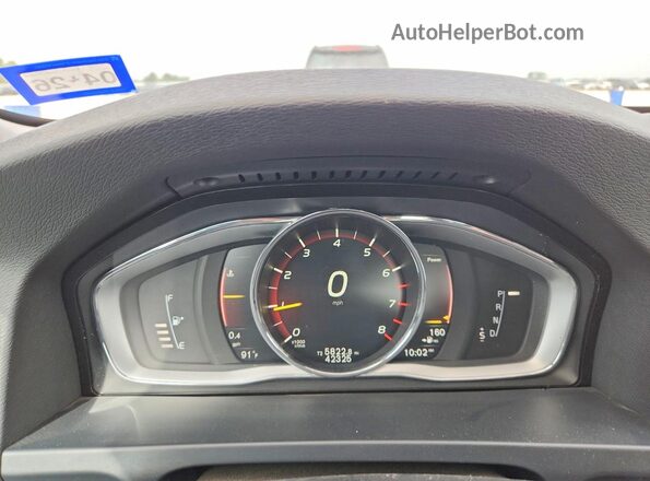 YV126MFL8H2438906 2017 VOLVO S60 Gray Vista del cuadro de instrumentos