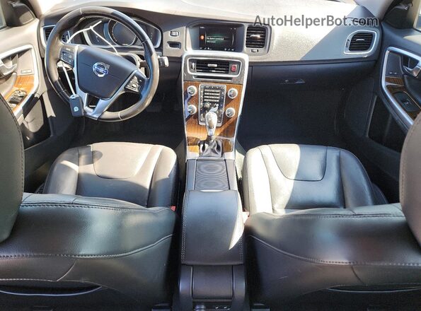 YV140MEK4H1332283 2017 VOLVO V60 White წინა პანელის ხედი