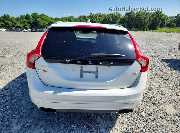 YV140MEK4H1332283 2017 VOLVO V60 White უკანა ხედი