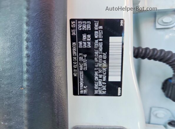 YV140MEK4H1332283 2017 VOLVO V60 White ძრავის განყოფილების ხედი