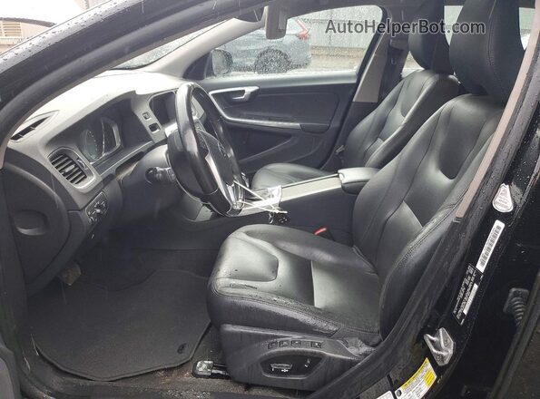 YV140MEK5G1289166 2016 VOLVO V60 Black Front interior view