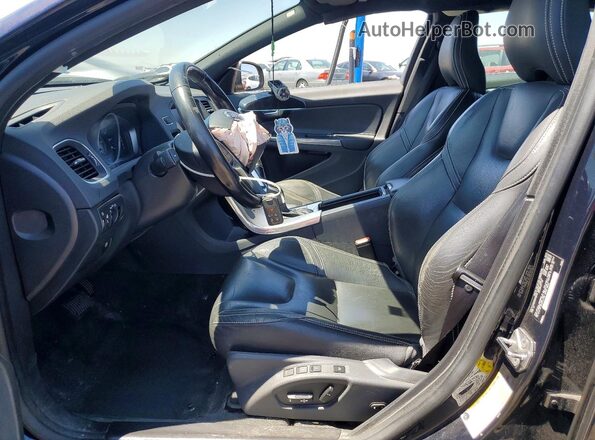 YV140MEK6H1368105 2017 VOLVO V60 Blue Vista interior delantera