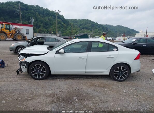 YV140MTL9H2420364 2017 VOLVO S60 White 