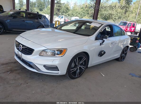 YV149MTS2H2420378 2017 VOLVO S60 Белый Передняя левая четверть