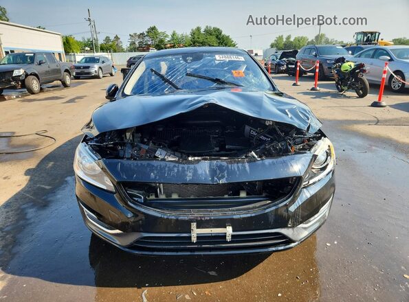 YV1612TK5G2391476 2016 VOLVO S60 Black Widok z przodu