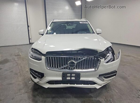 YV4062JE4S1342467 2025 VOLVO XC90 Белый Вид спереди