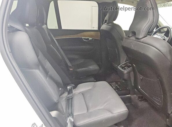 YV4062JE4S1342467 2025 VOLVO XC90 Белый Вид задней части салона