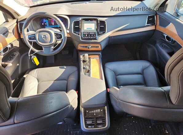 YV4062PE2S1319809 2025 VOLVO XC90 Синий Вид панели приборов