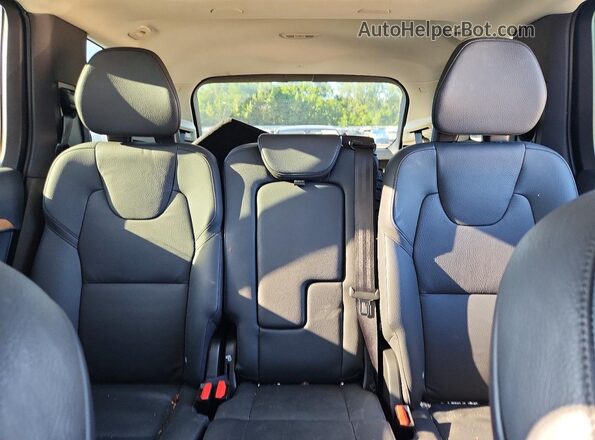YV4062PE2S1319809 2025 VOLVO XC90 Синий Вид задних сидений