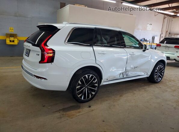 YV4062PF4T1486490 2026 VOLVO XC90 Белый Задняя правая четверть