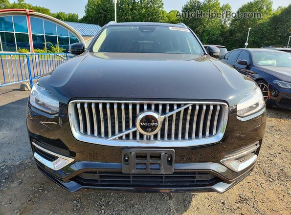 YV4062PN7P1934623 2023 VOLVO XC90 Черный Вид спереди