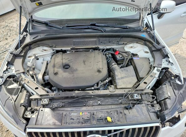 YV4062RL5N1052195 2022 VOLVO XC60 Белый Вид подкапотного пространства