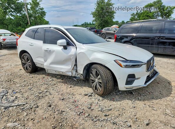 YV4062RL5N1052195 2022 VOLVO XC60 Белый Передняя правая четверть