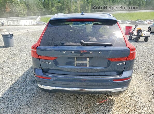 YV4062RL6N1084301 2022 VOLVO XC60 Blue Widok z tyłu