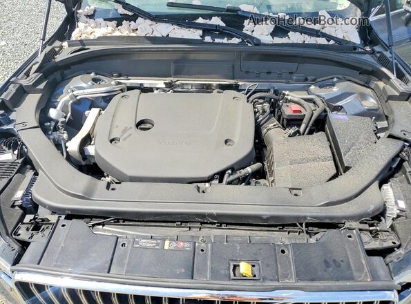 YV4062RL6N1084301 2022 VOLVO XC60 Blue Widok komory silnika