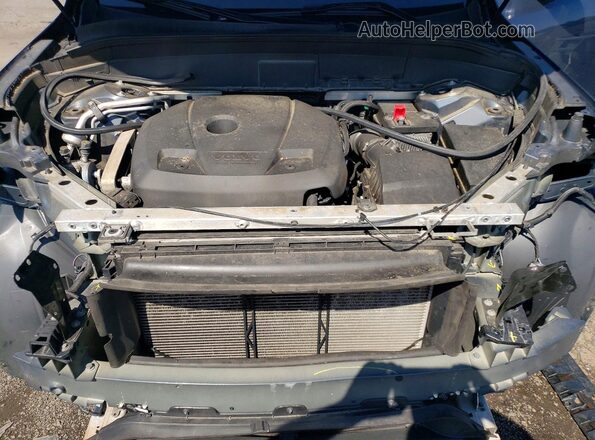 YV4102CK3L1533615 2020 VOLVO XC90 Blue Widok komory silnika