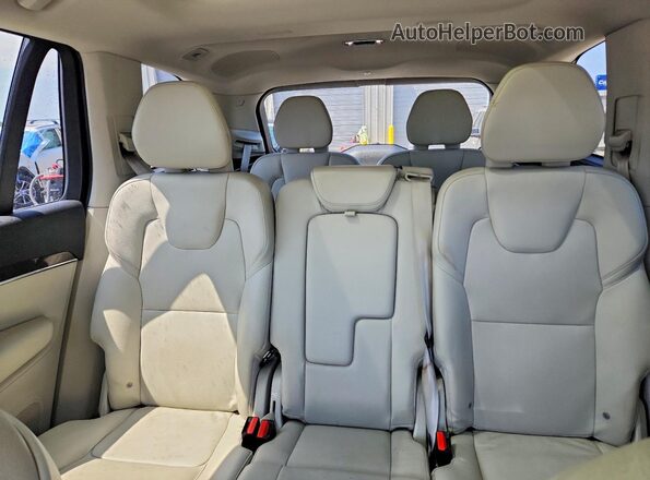 YV4102CK6K1506312 2019 VOLVO XC90 White Вид задніх сидінь