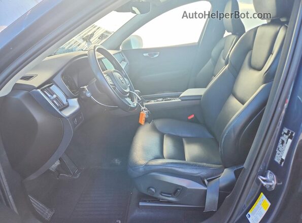 YV4102DK2M1809962 2021 VOLVO XC60 Charcoal Front interior view