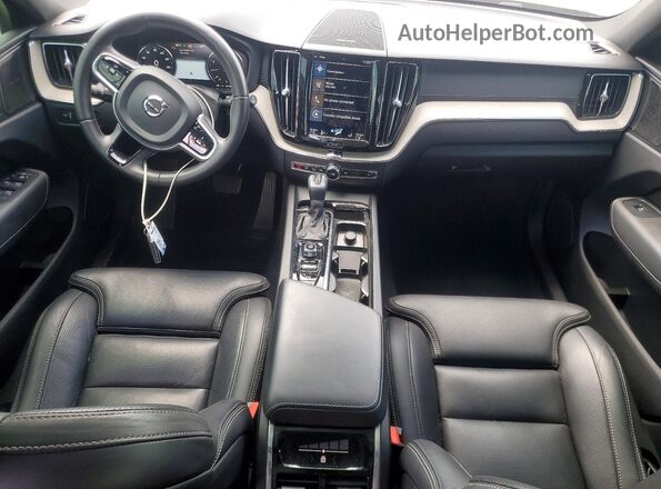 YV4102DL1L1495857 2020 VOLVO XC60 Black Widok deski rozdzielczej