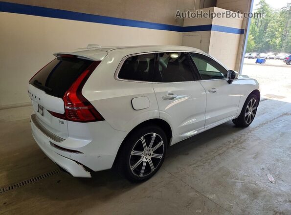 YV4102DL3M1886154 2021 VOLVO XC60 Белый Задняя правая четверть