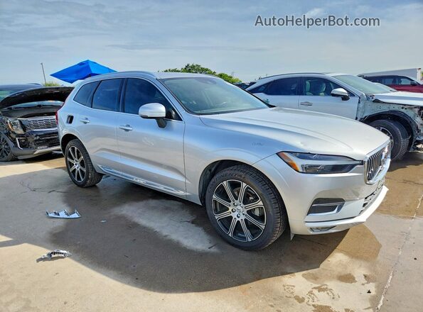 YV4102DL4M1825640 2021 VOLVO XC60 Серебряный Передняя правая четверть