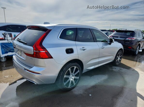 YV4102DL4M1825640 2021 VOLVO XC60 Серебряный Задняя правая четверть