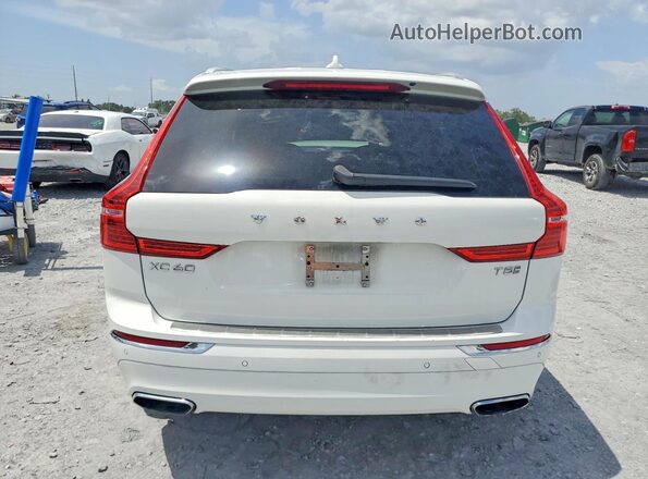 YV4102DL7L1565247 2020 VOLVO XC60 White Widok z tyłu
