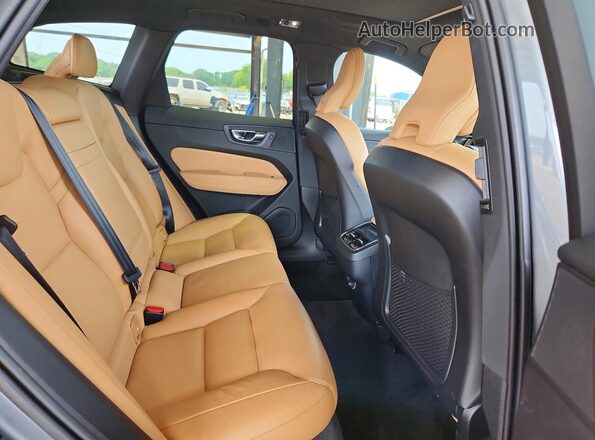 YV4102DL8L1559926 2020 VOLVO XC60 Gray Սալոնի հետևի տեսք
