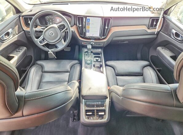 YV4102DL9L1520715 2020 VOLVO XC60 White Widok deski rozdzielczej