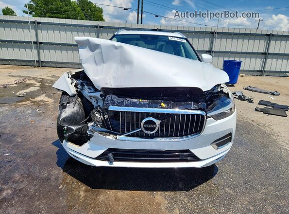 YV4102DL9M1881346 2021 VOLVO XC60 Белый Вид спереди