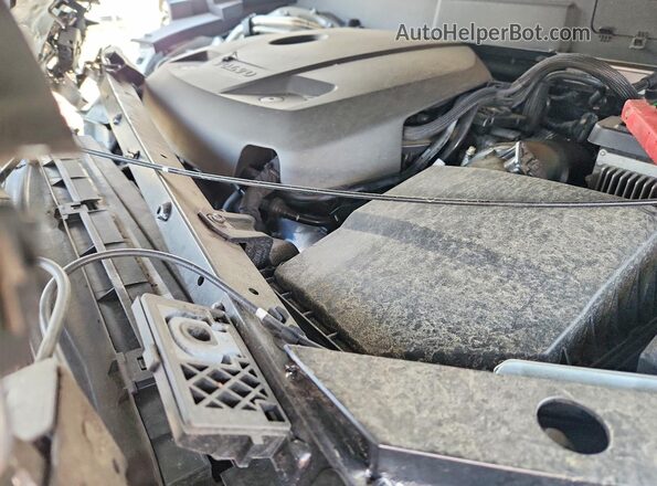 YV4102DL9M1881346 2021 VOLVO XC60 Белый Вид задней части салона
