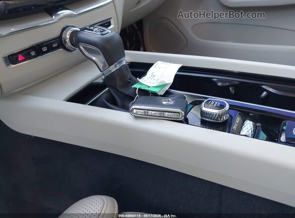 YV4102DLXM1728040 2021 VOLVO XC60 Black Dashboard view