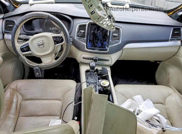 YV4102KK7H1120069 2017 VOLVO XC90 Black Vista del salpicadero