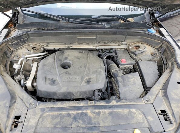YV4102KK7H1120069 2017 VOLVO XC90 Black Vista del compartimento del motor