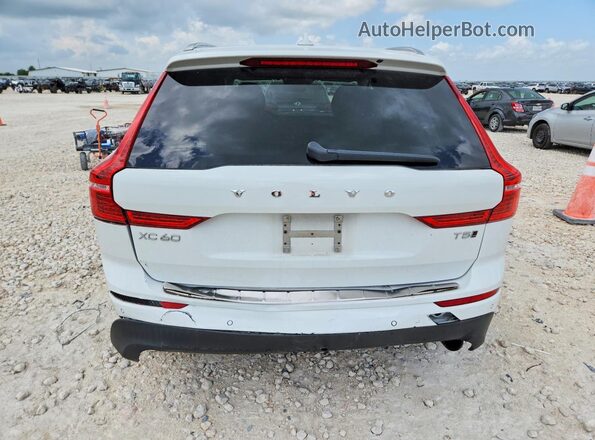 YV4102RK2J1080916 2018 VOLVO XC60 White Вид ззаду