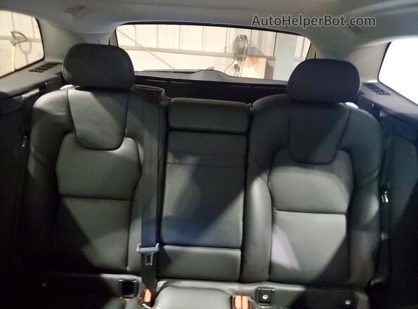 YV4102RK5M1747885 2021 VOLVO XC60 Blue Вид задніх сидінь