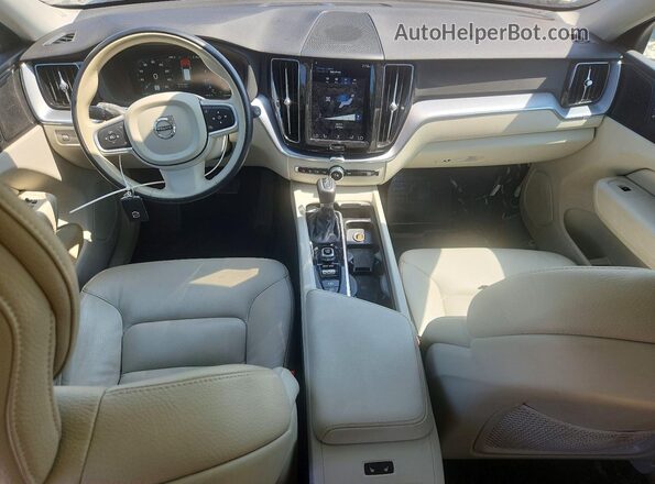 YV4102RK6L1503970 2020 VOLVO XC60 Blue წინა პანელის ხედი